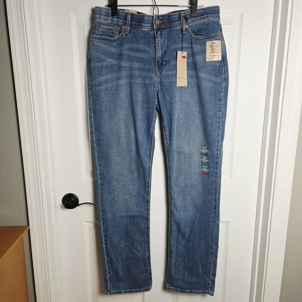 Levi's Jeans Womens 14M/32 Blue 525 Perfect Waist Straight Mid Rise Stretch